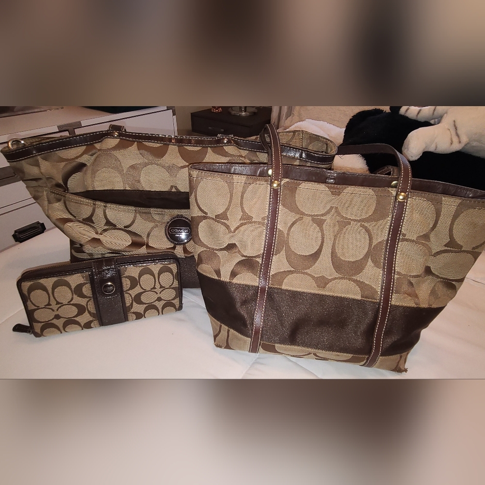 COACH Brown Monogram 2 Tote and Wallet Set